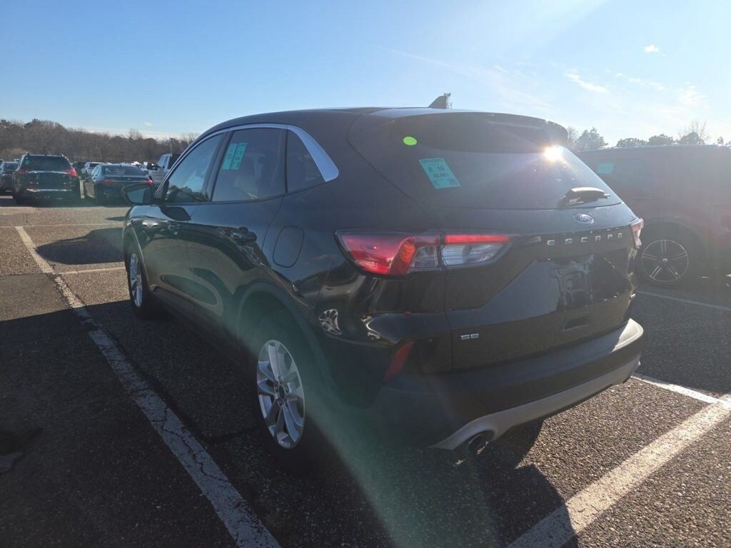 Used 2021 Ford Escape SE Hybrid SUV