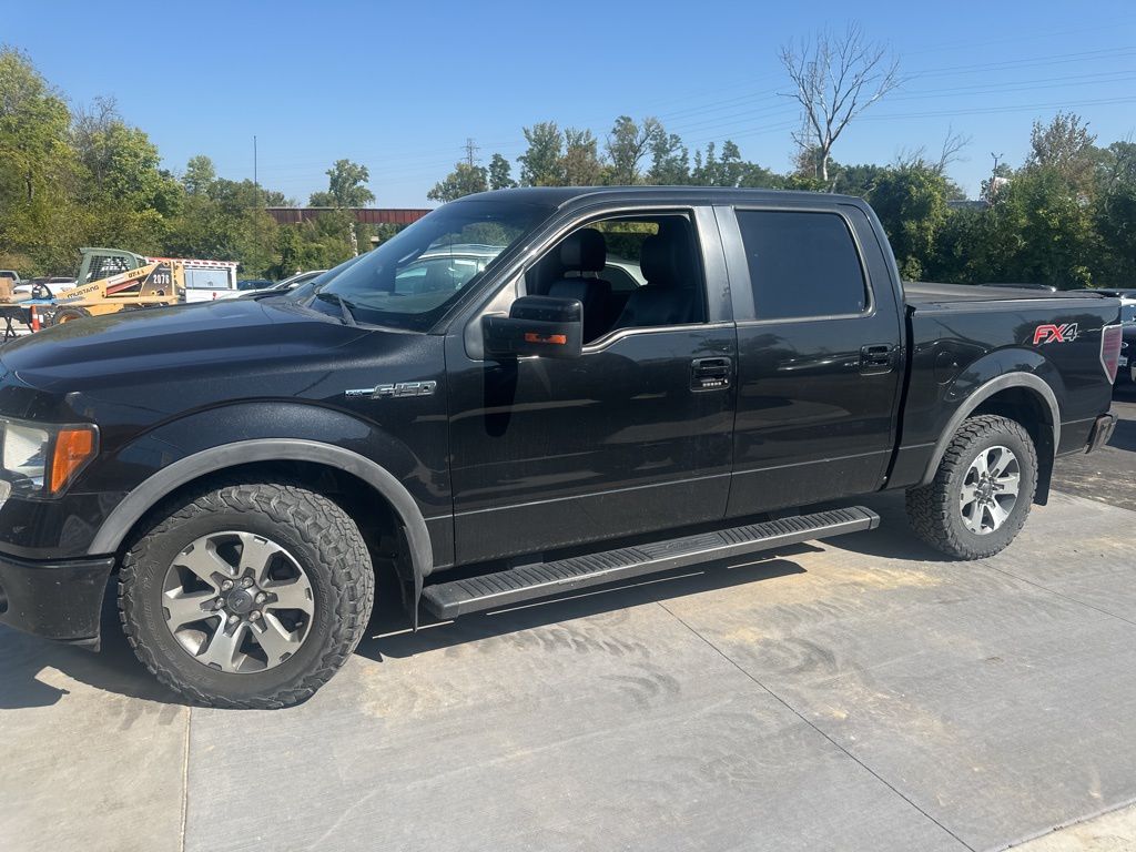 2012 Ford F-150 FX4 photo 2