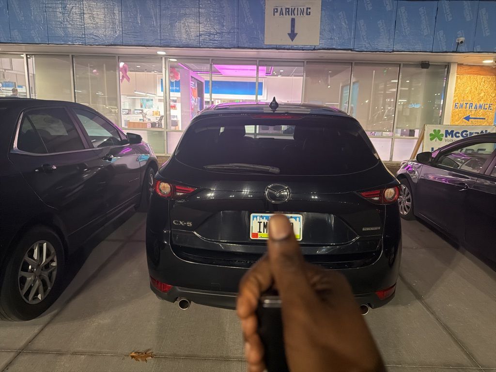 2020 Mazda CX-5 Grand Touring photo 2