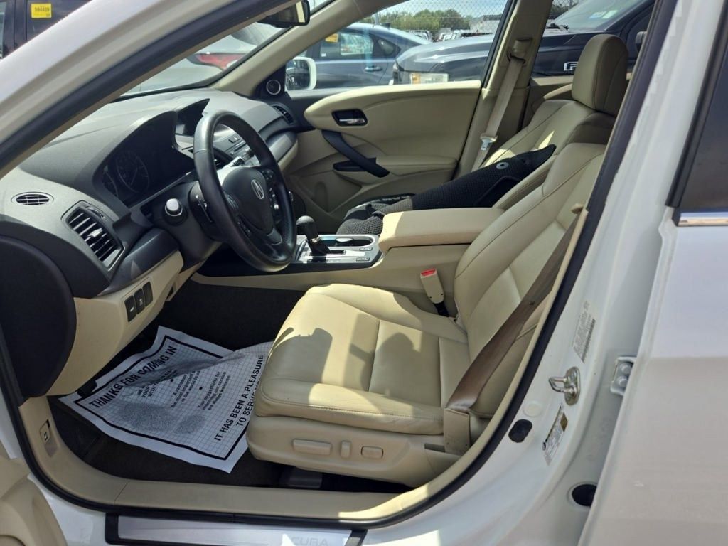 2017 Acura RDX Base photo 3