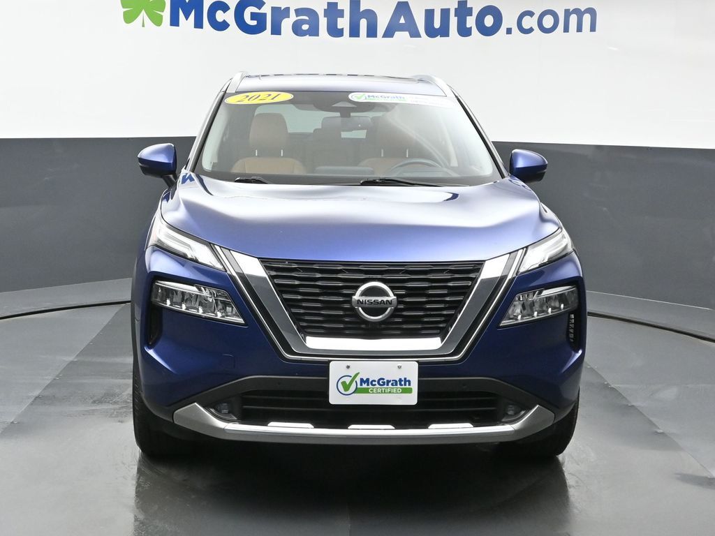 2021 Nissan Rogue Platinum photo 3