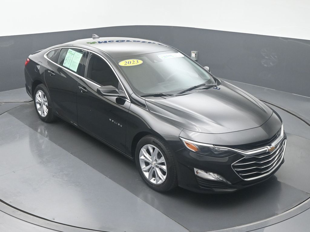 Used 2023 Chevrolet Malibu 1LT with VIN 1G1ZD5ST7PF231638 for sale in Marion, IA