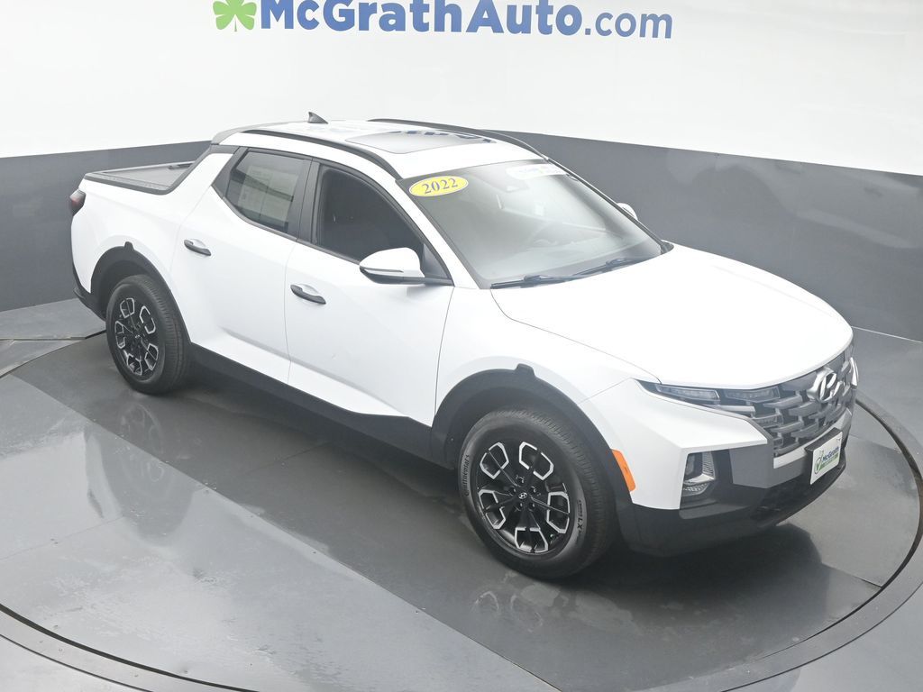 Used 2022 Hyundai Santa Cruz SEL with VIN 5NTJCDAE3NH005735 for sale in Marion, IA