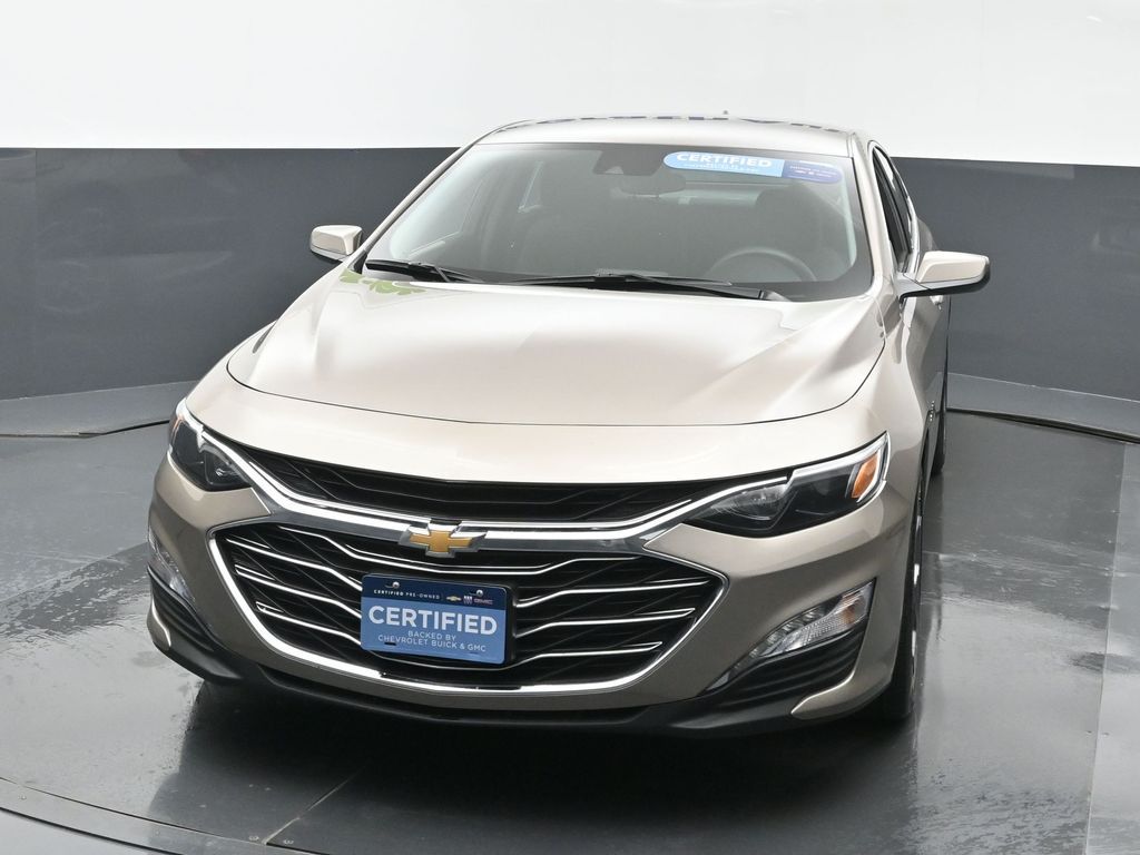 2024 Chevrolet Malibu 1LT photo 4