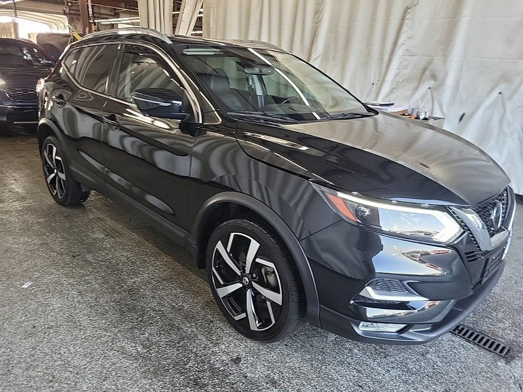 Used 2020 Nissan Rogue Sport SL with VIN JN1BJ1CV7LW275453 for sale in Marion, IA