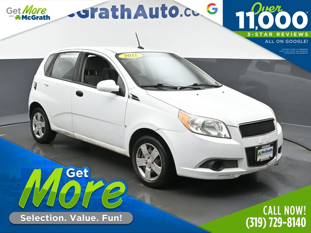 2011 Chevrolet Aveo5 1LT's photo