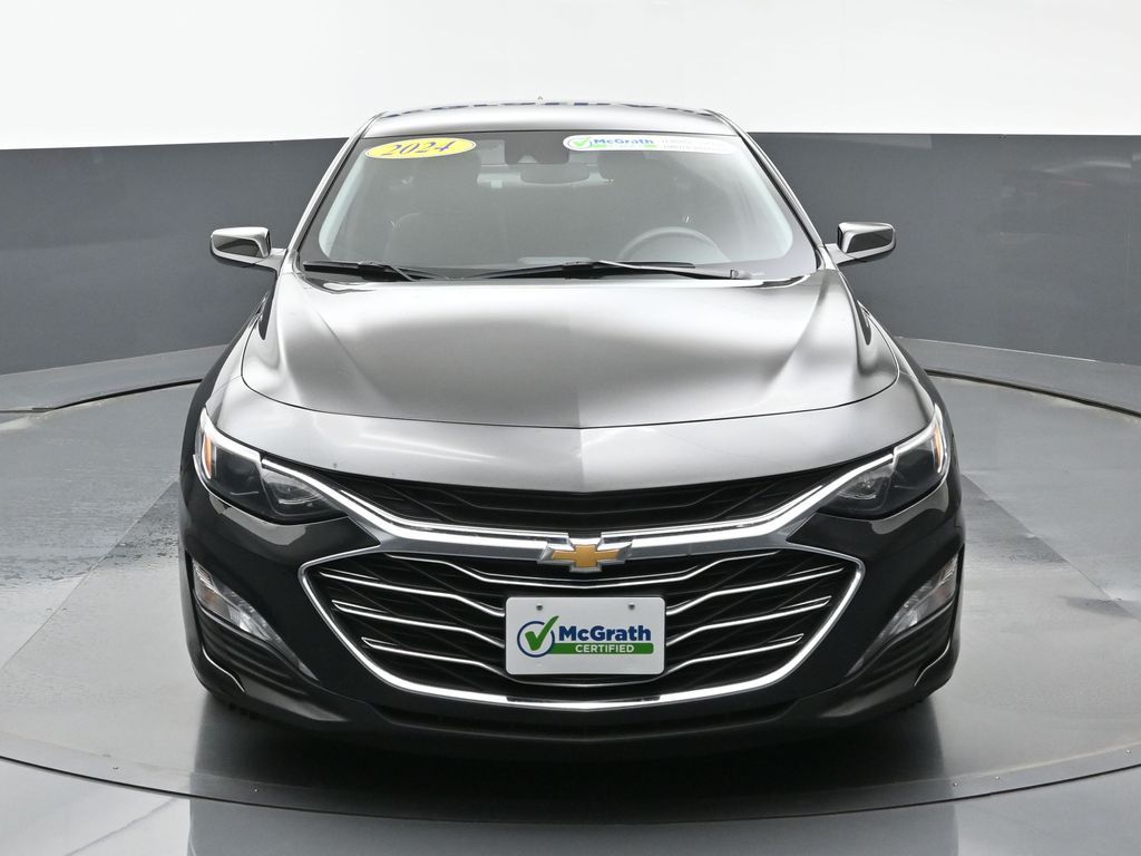 2024 Chevrolet Malibu 1LT photo 3