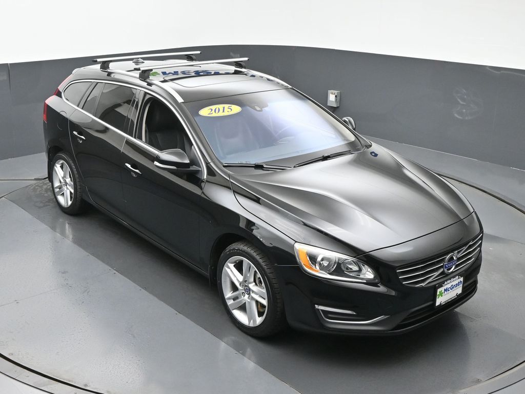 Used 2015 Volvo V60 Premier with VIN YV1612SK9F1246477 for sale in Marion, IA