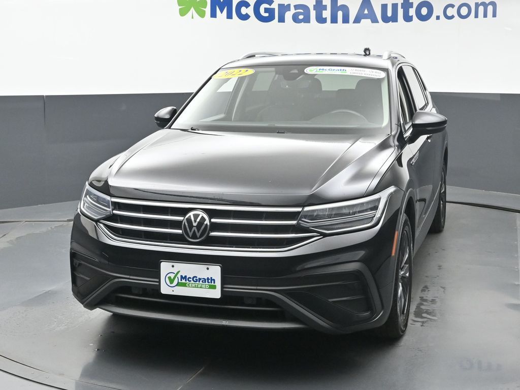2022 Volkswagen Tiguan SE photo 3