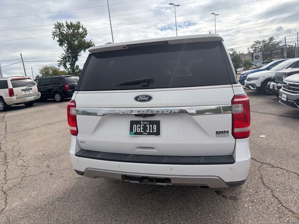 2019 Ford Expedition XLT photo 4