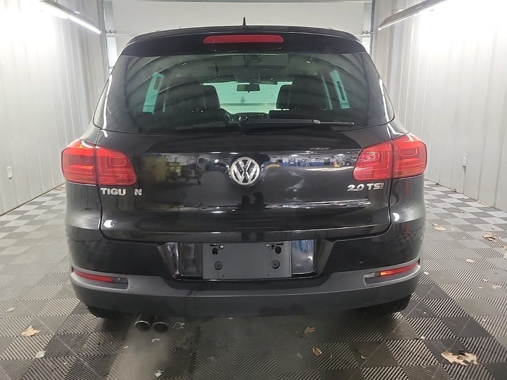 Used 2015 Volkswagen Tiguan SE w/Appearance Package SUV