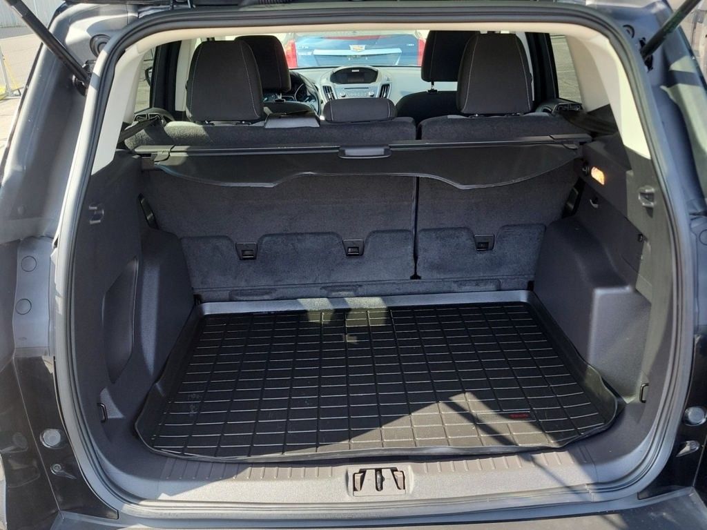 2017 Ford Escape SE photo 3