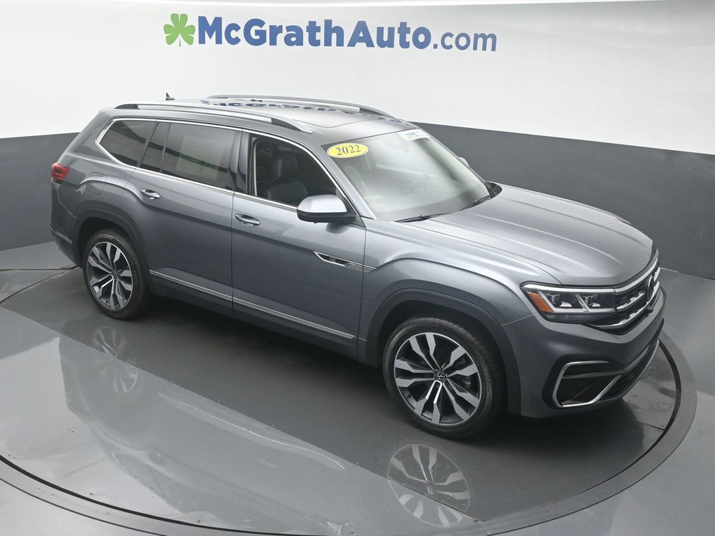 Used 2022 Volkswagen Atlas SEL Premium R-Line with VIN 1V2FR2CA4NC506497 for sale in Marion, IA