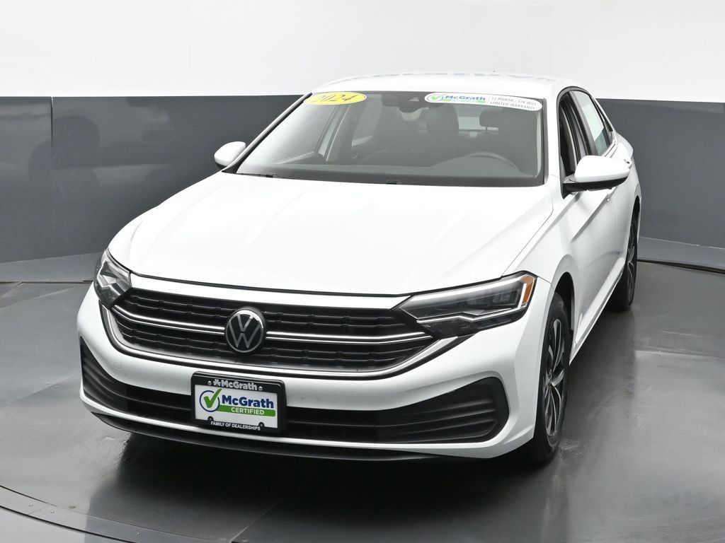 2024 Volkswagen Jetta 1.5T S photo 3