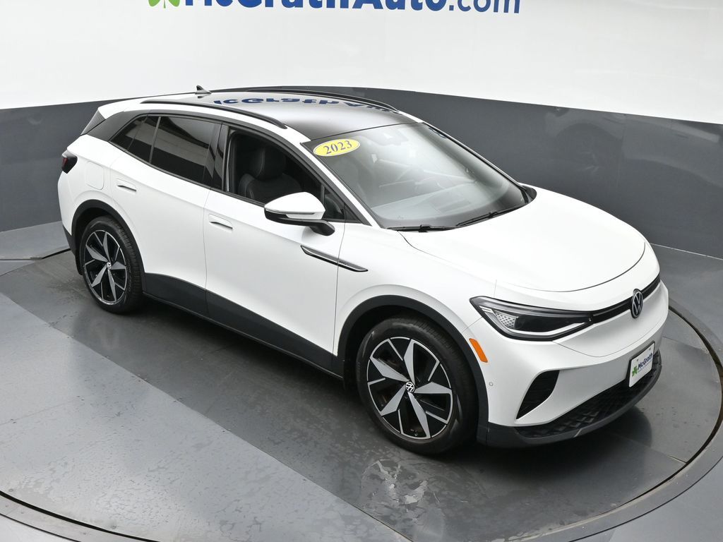 Used 2023 Volkswagen ID.4 PRO S with VIN 1V2VMPE8XPC028879 for sale in Marion, IA