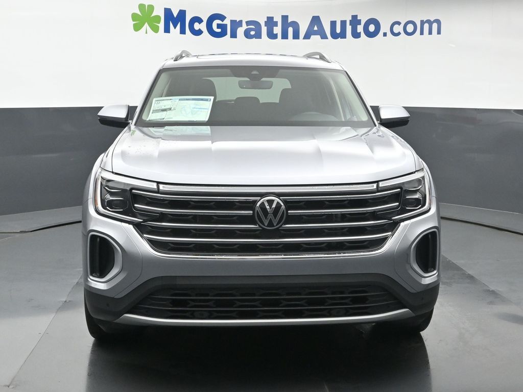 2026 Volkswagen Atlas SE Technology photo 3