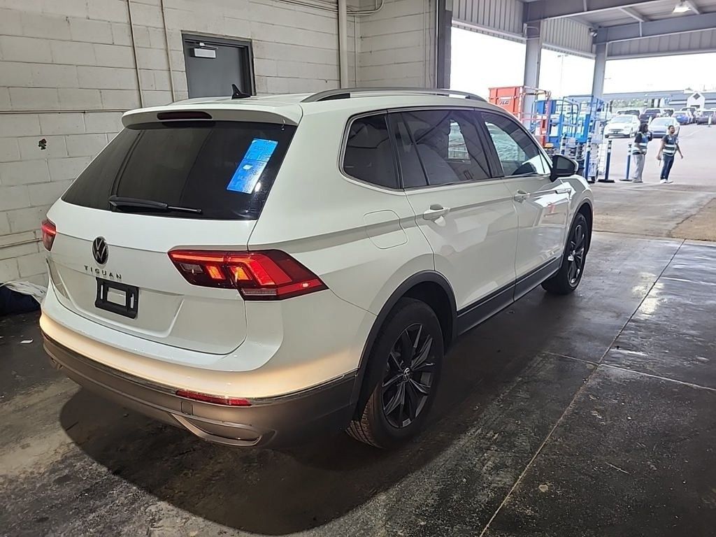 2024 Volkswagen Tiguan SE Wolfsburg Edition photo 4