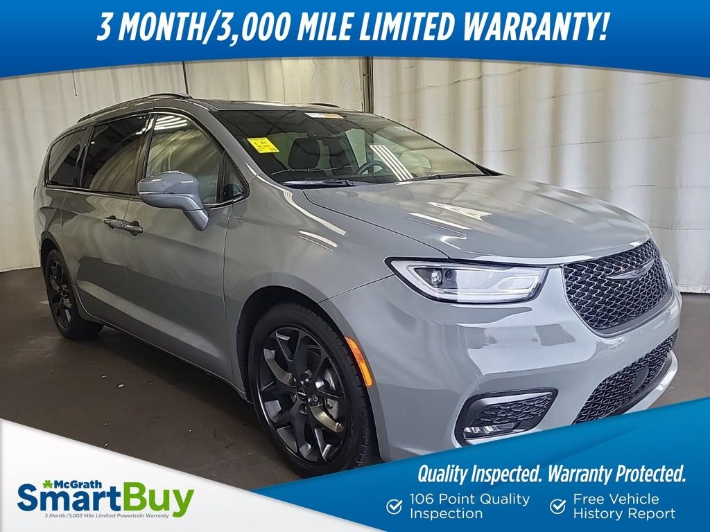 Used 2022 Chrysler Pacifica Touring L Van Passenger Van
