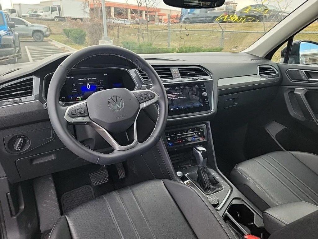 Used 2022 Volkswagen Tiguan 2.0T SE SUV
