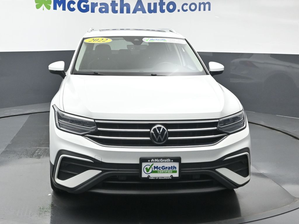 2022 Volkswagen Tiguan SE photo 3