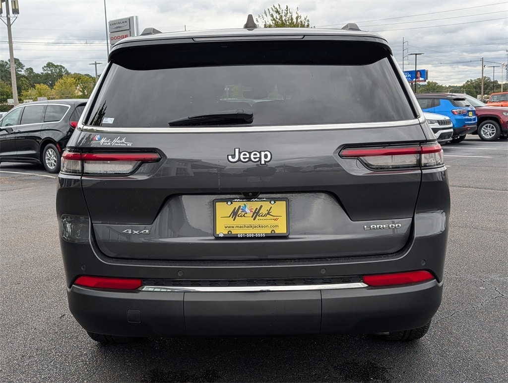 Used 2023 Jeep Grand Cherokee L Laredo Sport Utility