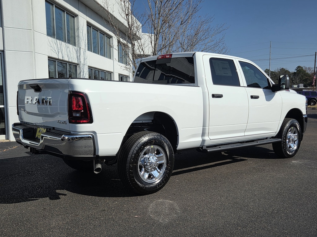 New 2026 Ram 2500 TRADESMAN CREW CAB 4X4 6'4 BOX Pickup
