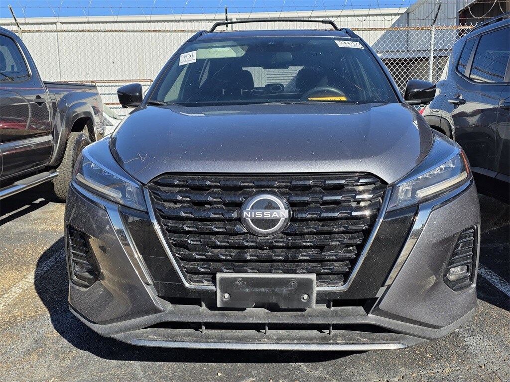 Used 2023 Nissan Kicks SR Sport Utility