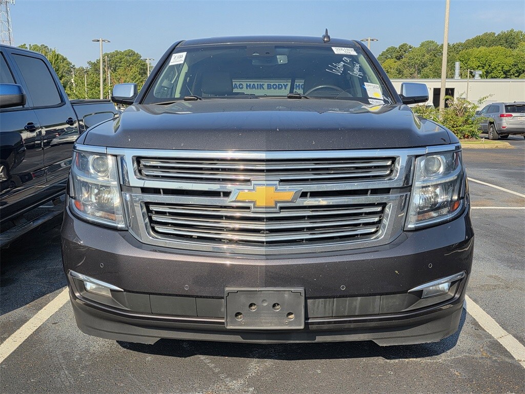2017 Chevrolet Tahoe Premier photo 2