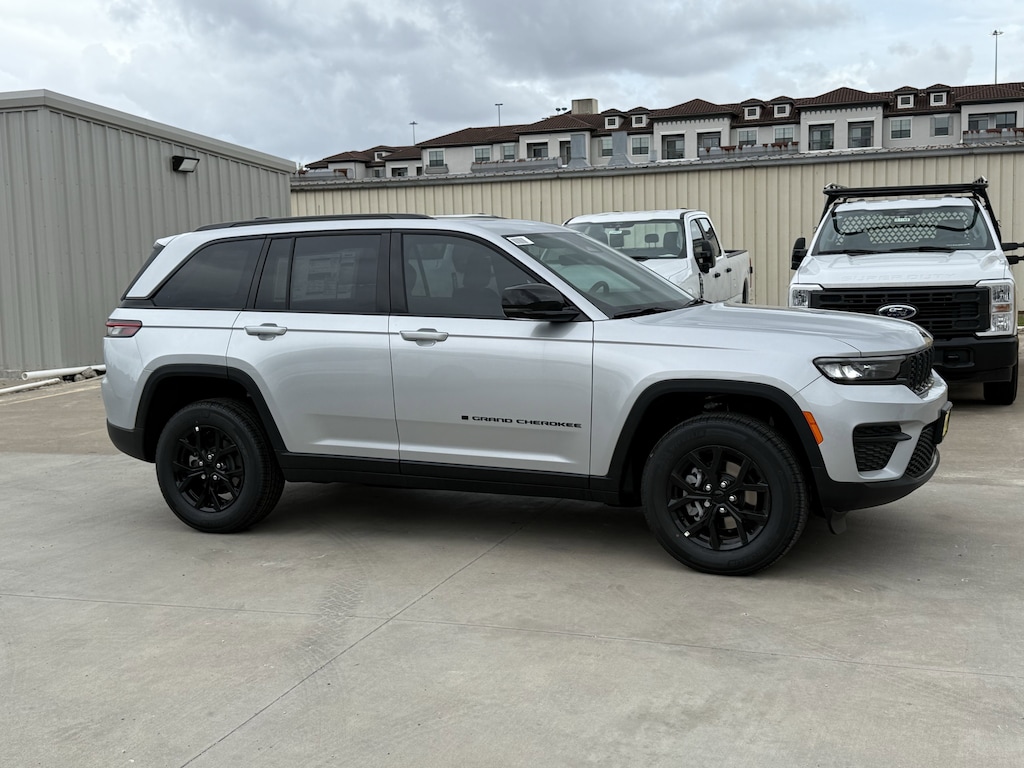 New 2025 Jeep Grand Cherokee ALTITUDE X 4X4 Sport Utility