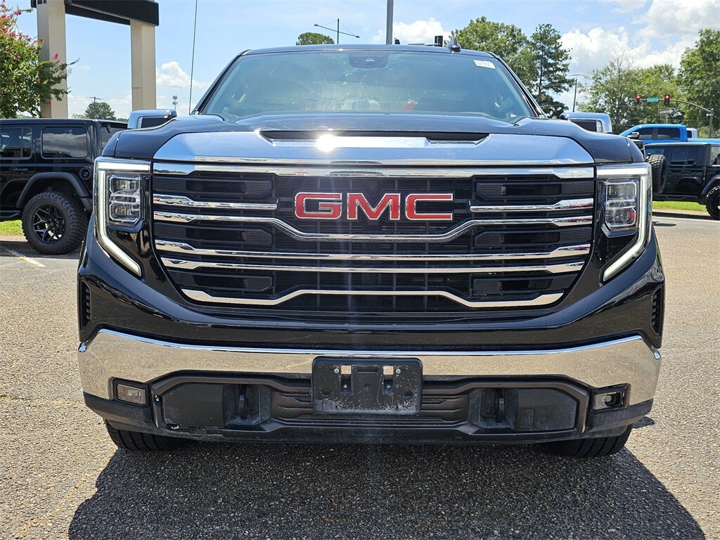 2024 Gmc Sierra 1500 SLT photo 2