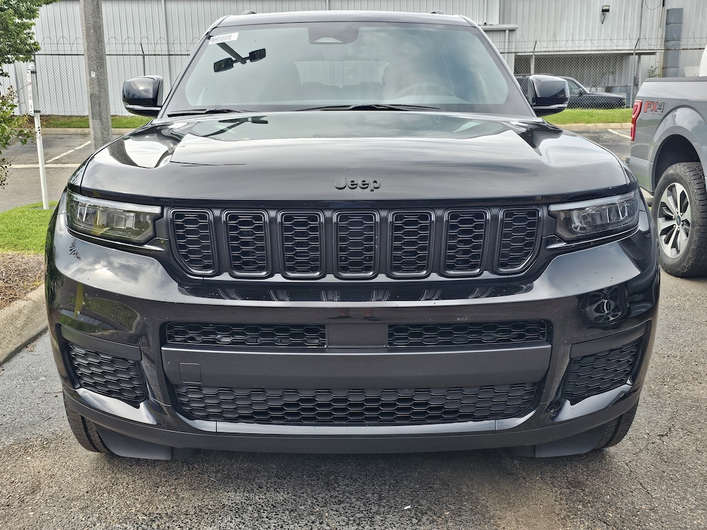 New 2025 Jeep Grand Cherokee L ALTITUDE X 4X2 Sport Utility