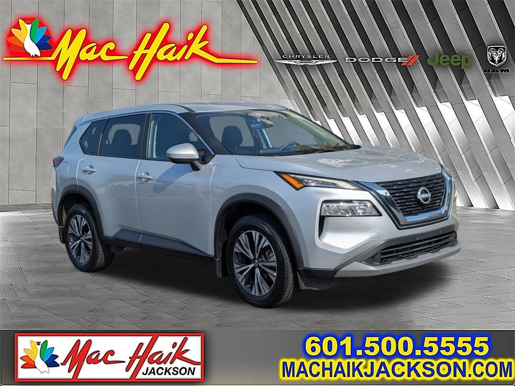 2023 Nissan Rogue SV's photo