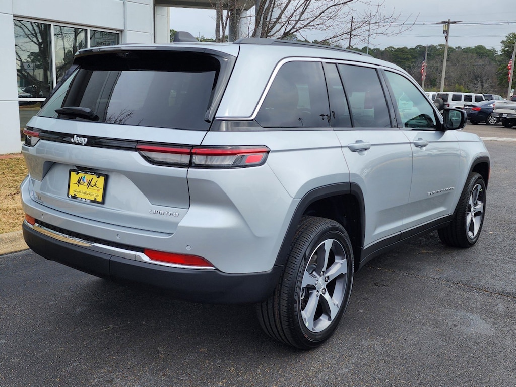 New 2025 Jeep Grand Cherokee LIMITED 4X2 Sport Utility