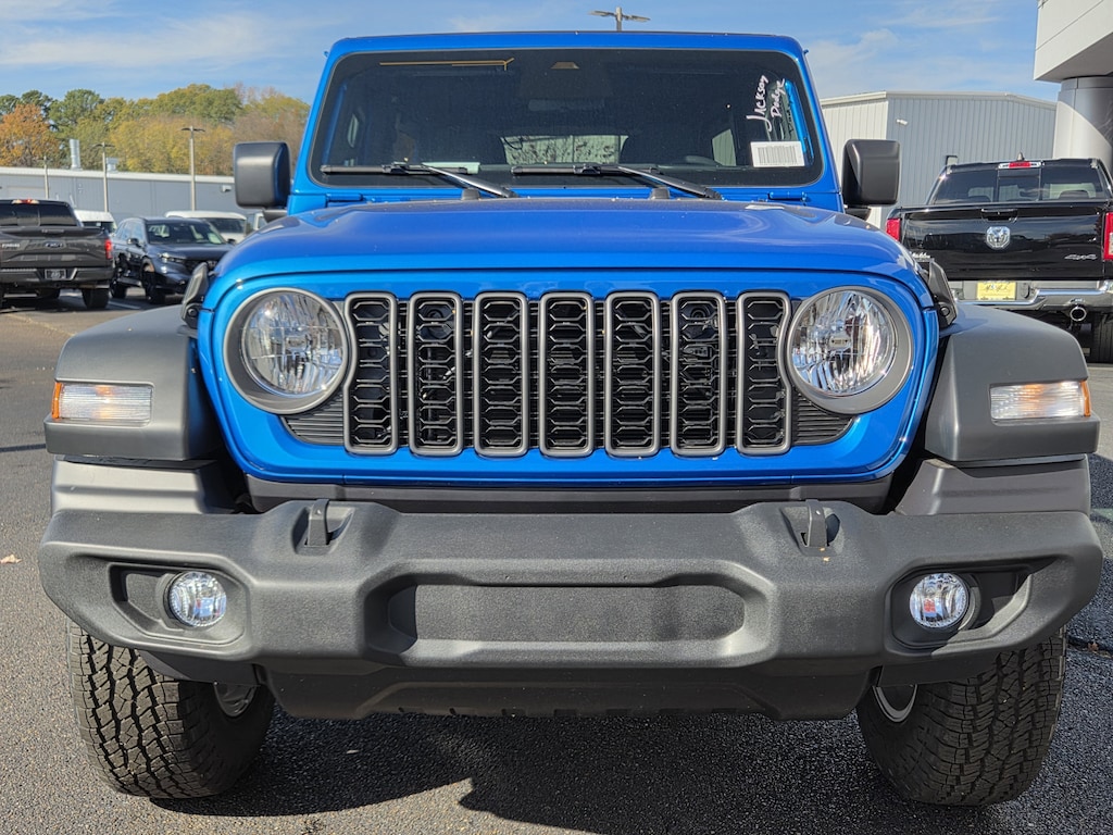 New 2026 Jeep Wrangler 4-DOOR SPORT S Sport Utility