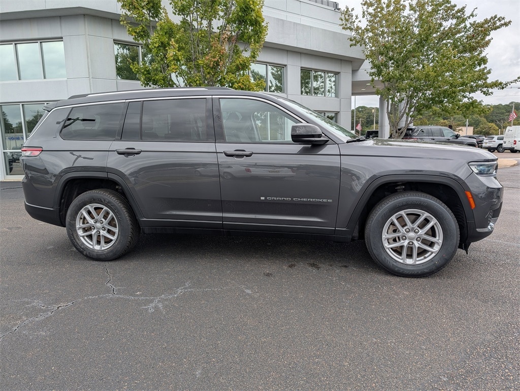 Used 2023 Jeep Grand Cherokee L Laredo Sport Utility