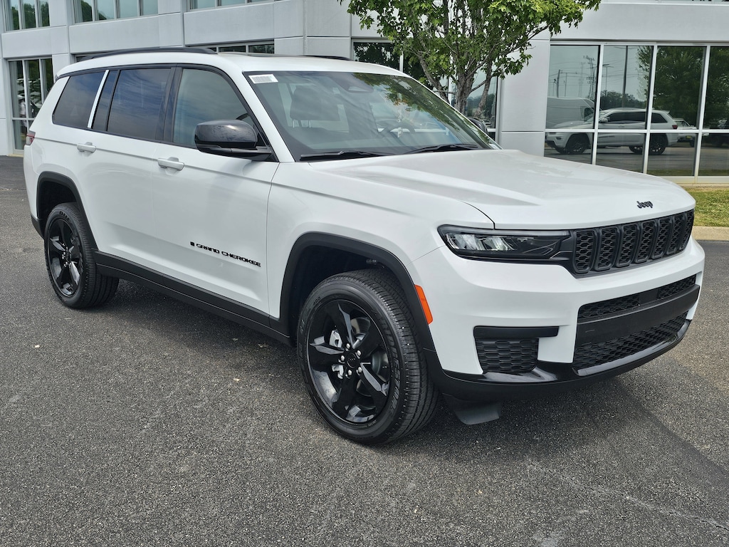 New 2025 Jeep Grand Cherokee L ALTITUDE X 4X2 Sport Utility