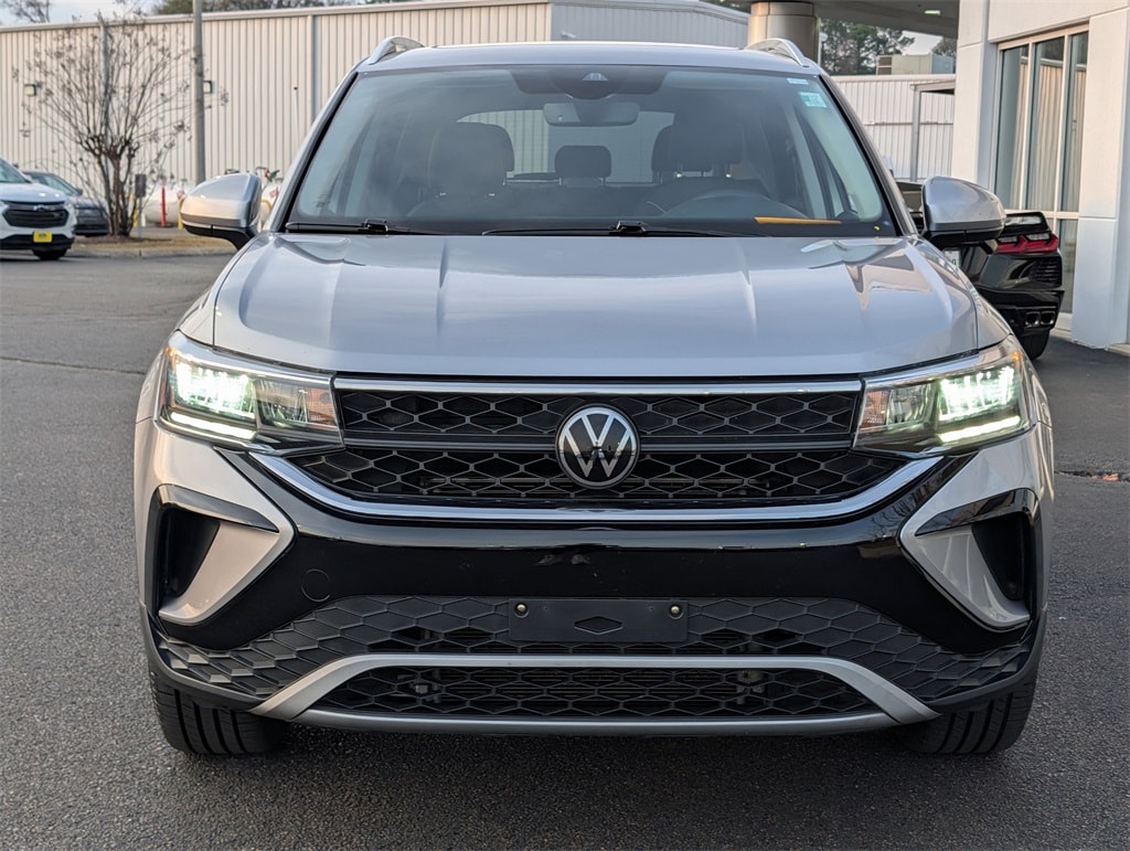 Used 2024 Volkswagen Taos SE Sport Utility
