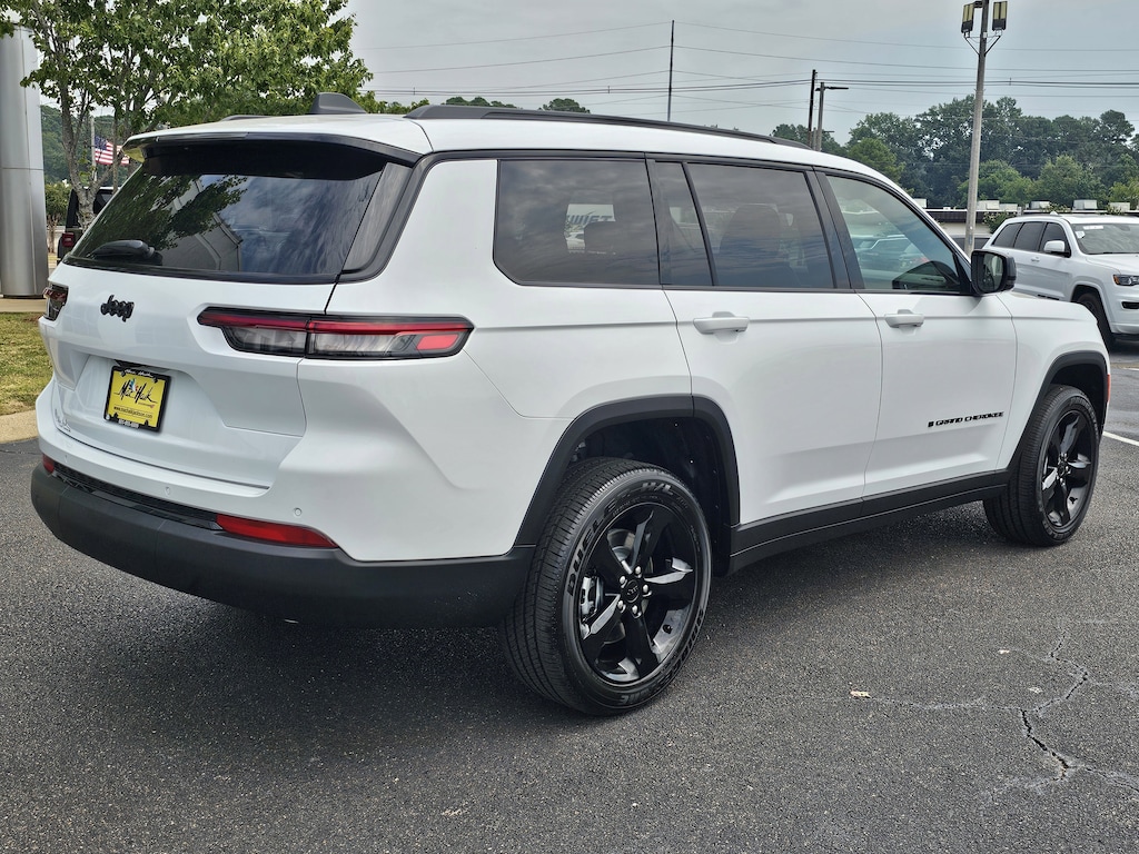 New 2025 Jeep Grand Cherokee L ALTITUDE X 4X2 Sport Utility