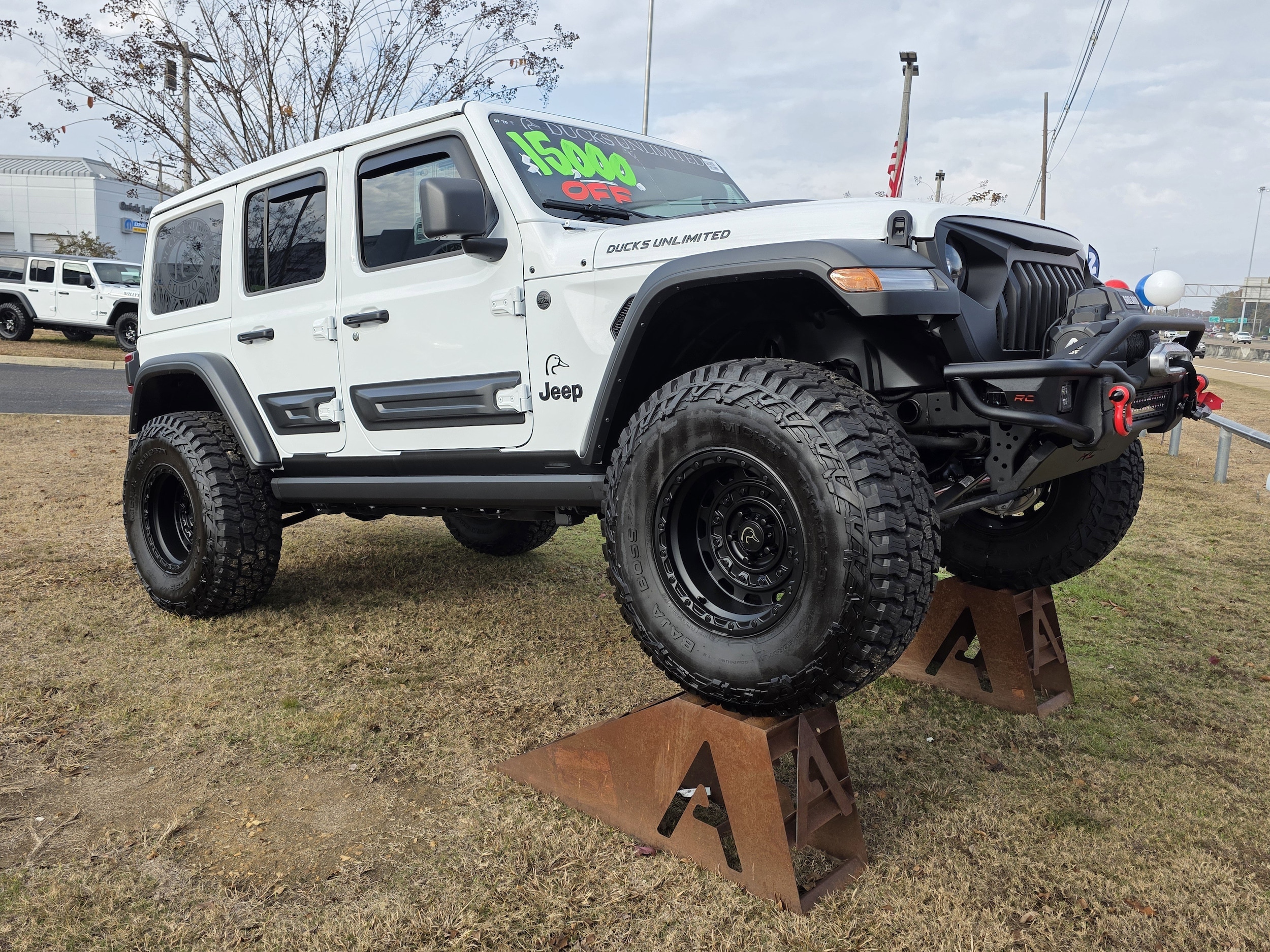 2025 Jeep Wrangler 4-Door Willys's photo
