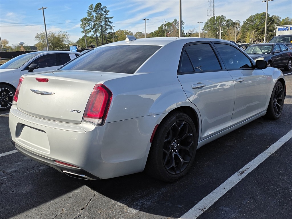 Used 2019 Chrysler 300 Touring Car