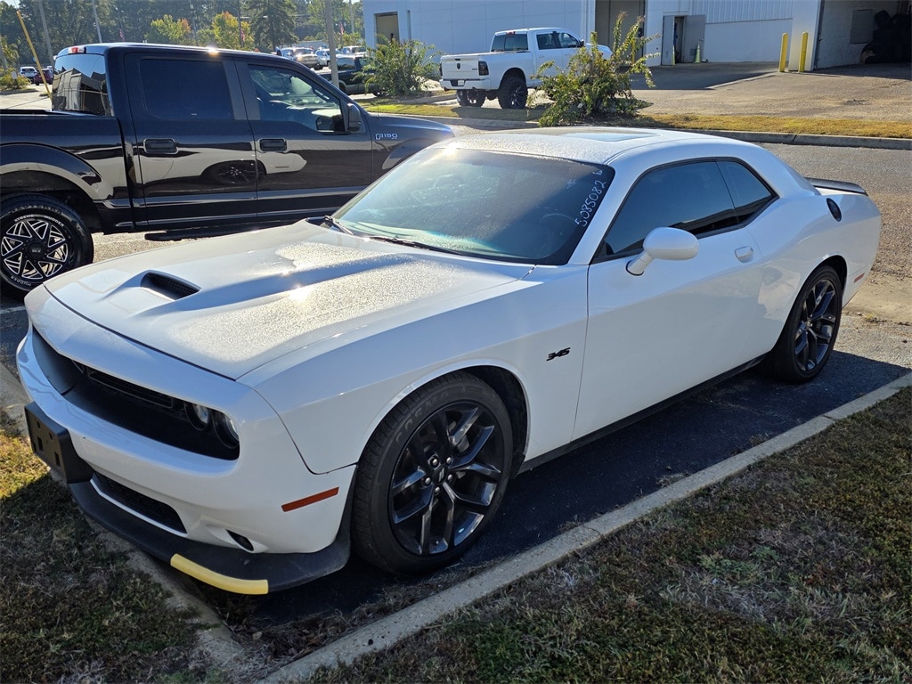2023 Dodge Challenger Car 