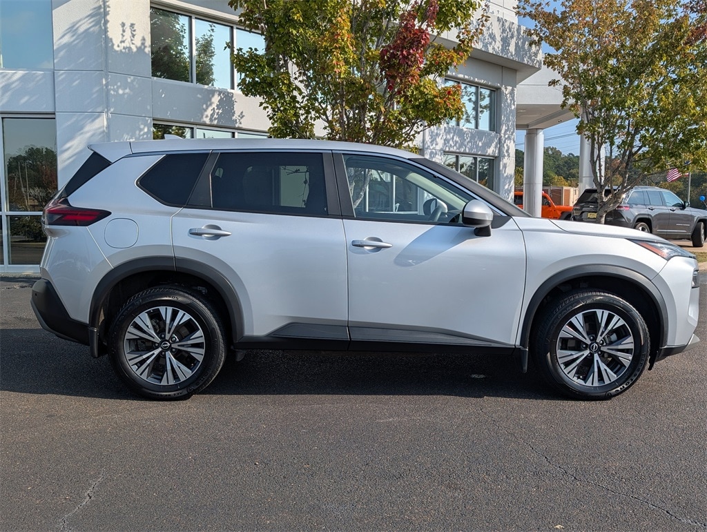 Used 2023 Nissan Rogue SV Sport Utility