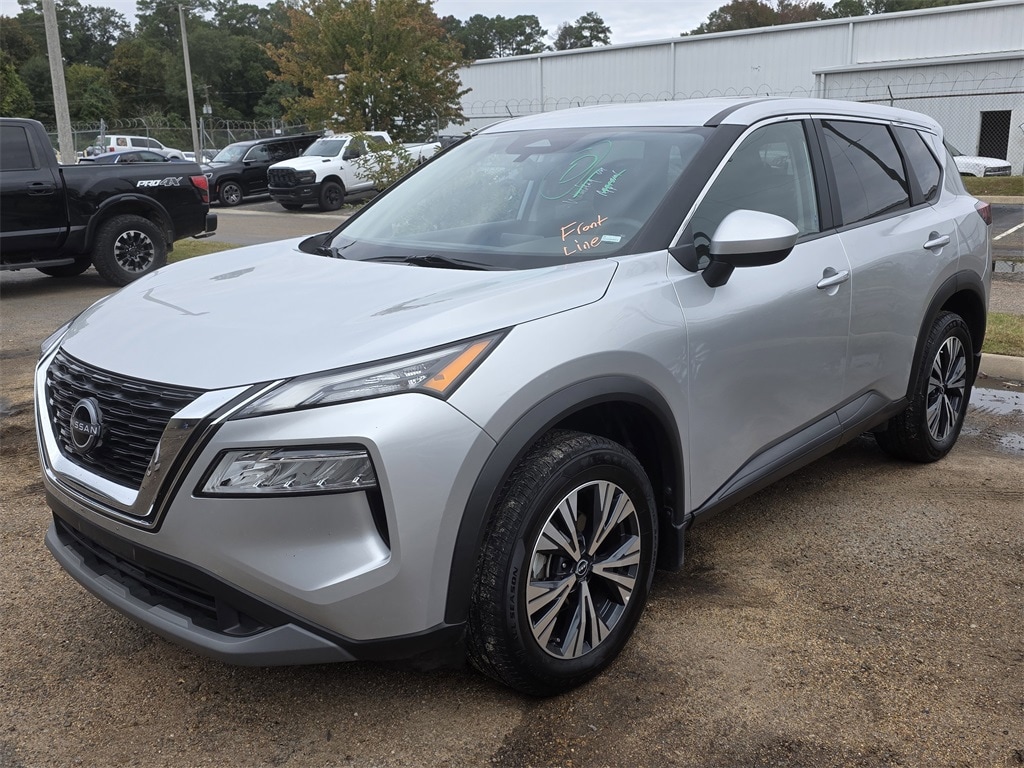 Used 2023 Nissan Rogue SV Sport Utility