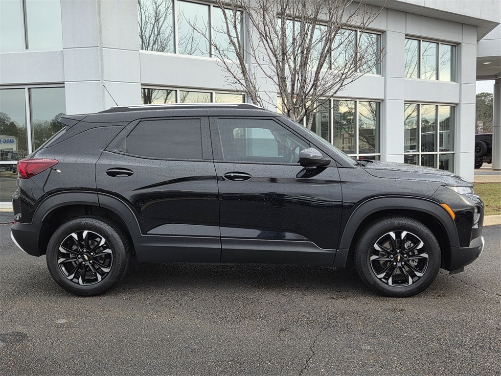 Used 2023 Chevrolet Trailblazer LT Sport Utility