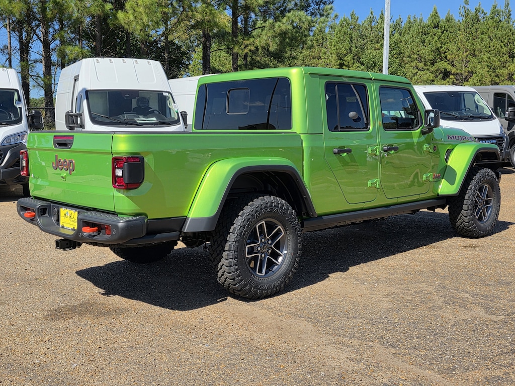 New 2025 Jeep Gladiator MOJAVE X 4X4 Pickup