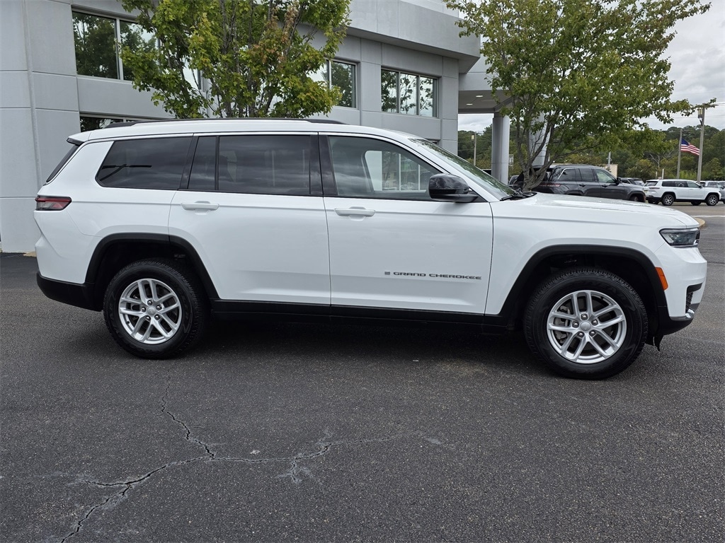 Used 2023 Jeep Grand Cherokee L Laredo Sport Utility