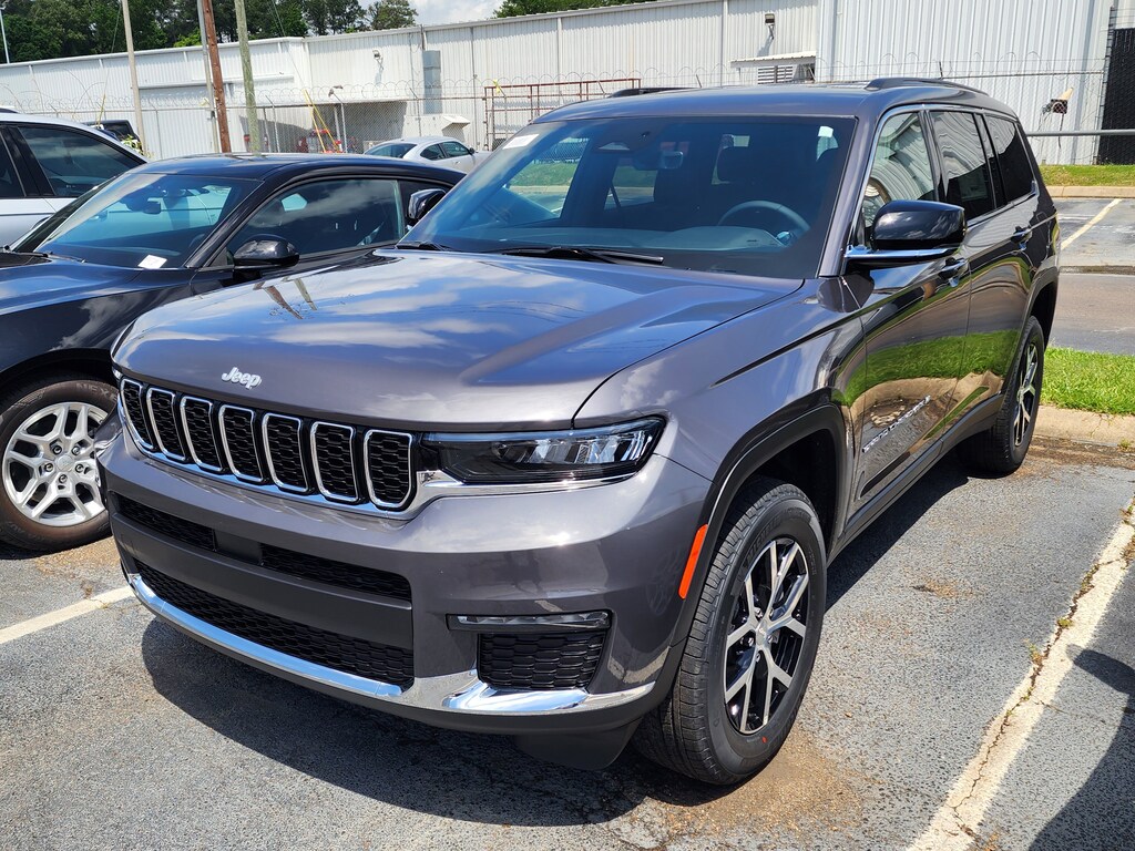New 2025 Jeep Grand Cherokee L LIMITED 4X2 Sport Utility