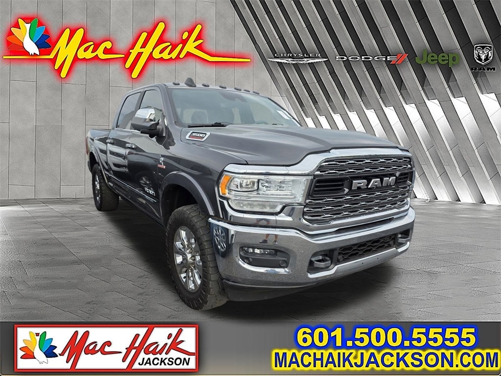 2019 Ram 3500 Crew Cab Pickup 