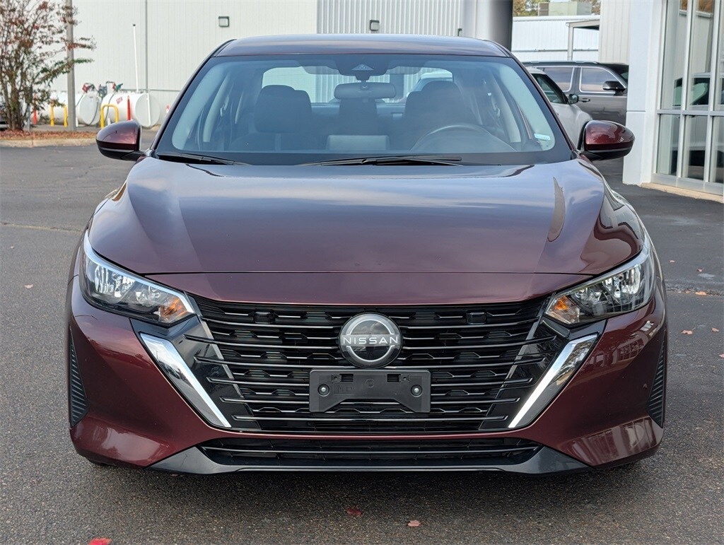 2024 Nissan Sentra SV photo 2