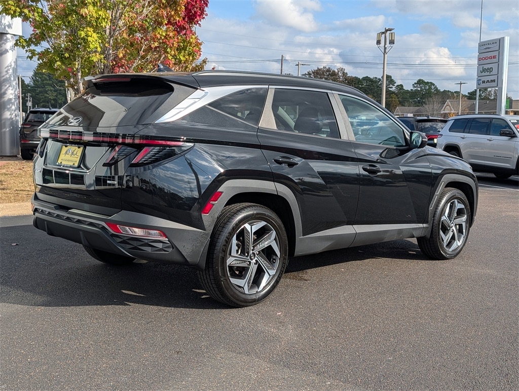 Used 2023 Hyundai Tucson SEL Sport Utility